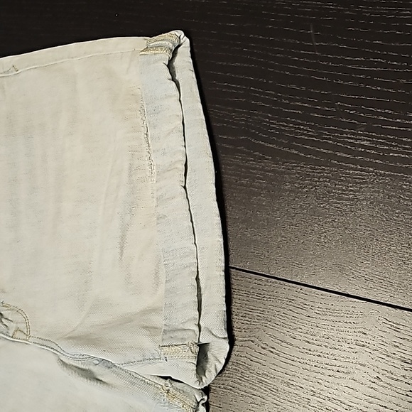 GAP Rolled cuff Denim washed Short - Picture 3 of 4